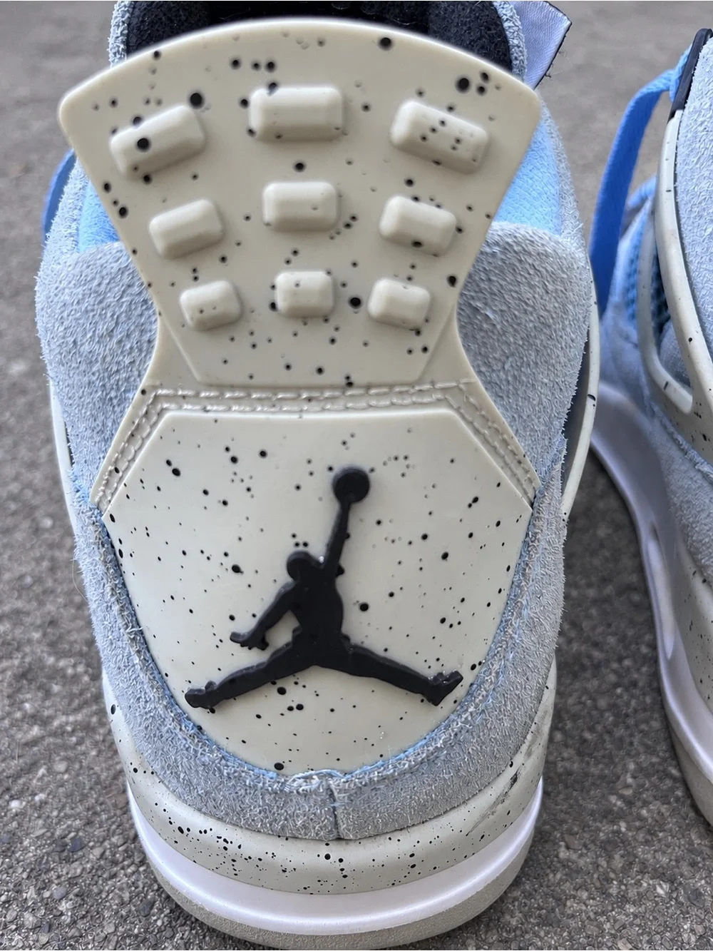 Air Jordan 4 Retro University Blue UNC Cement Suede Men Size 9 CT8527-400